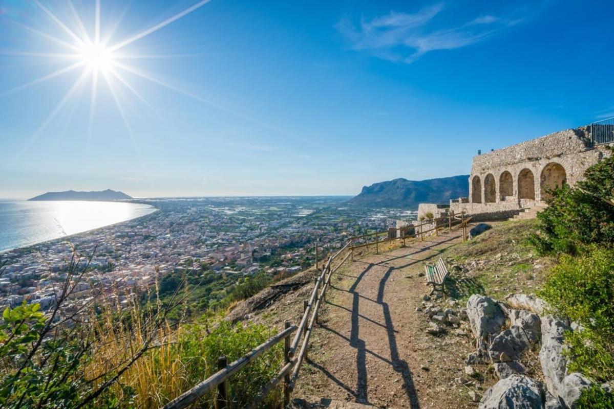 Villa Dafne Mare Fondi Sperlonga Екстериор снимка